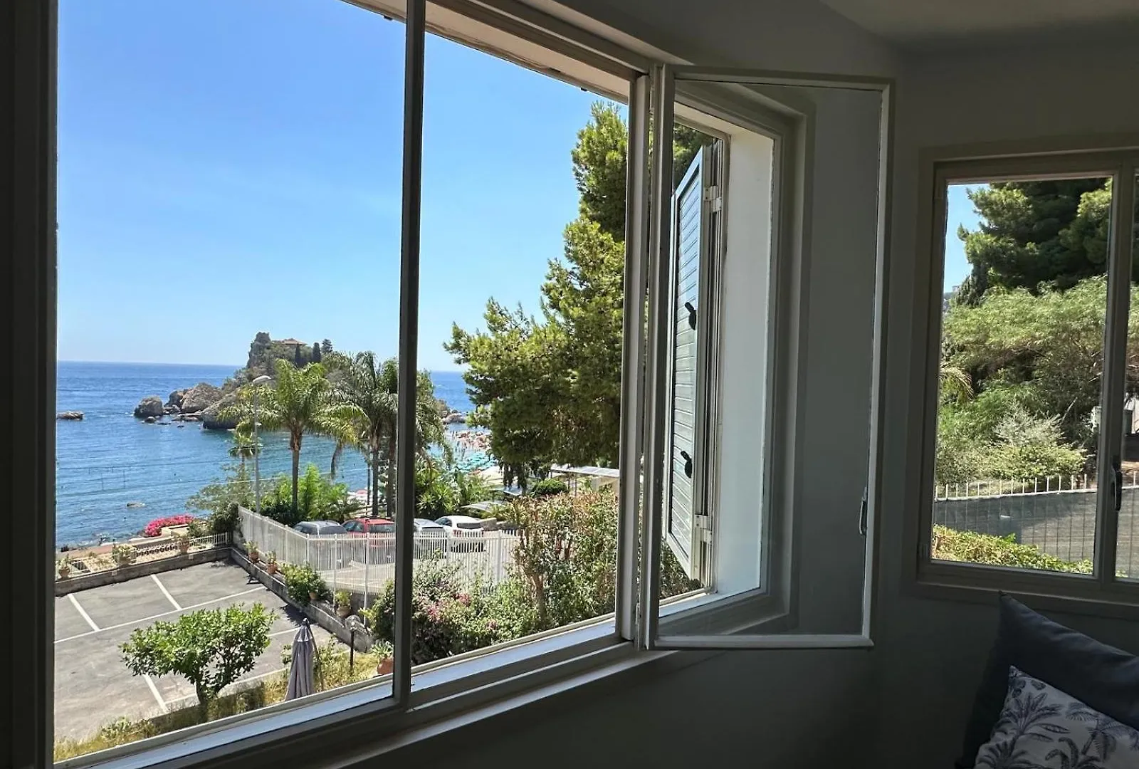 Frontemare Isola Bella Apartment By Taormina Holidays 0*,  Italia