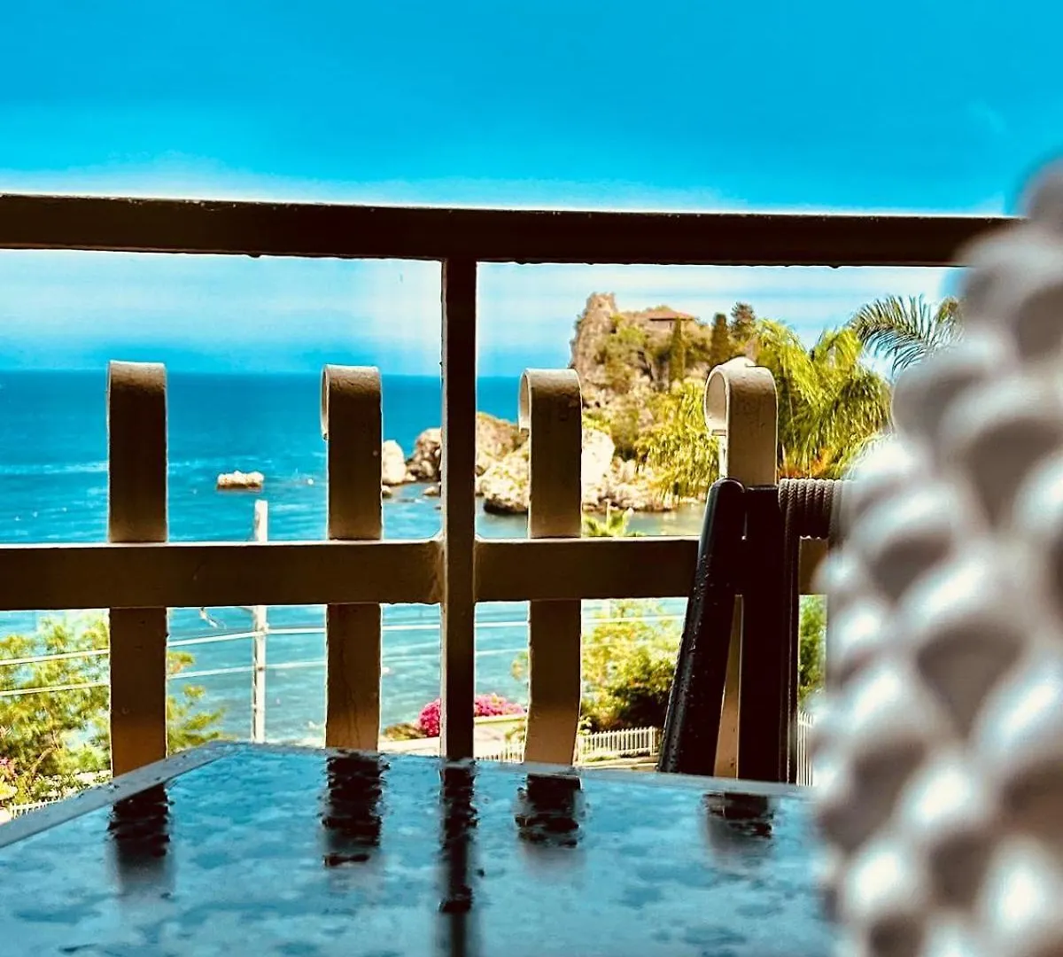 Frontemare Isola Bella Apartment By Taormina Holidays